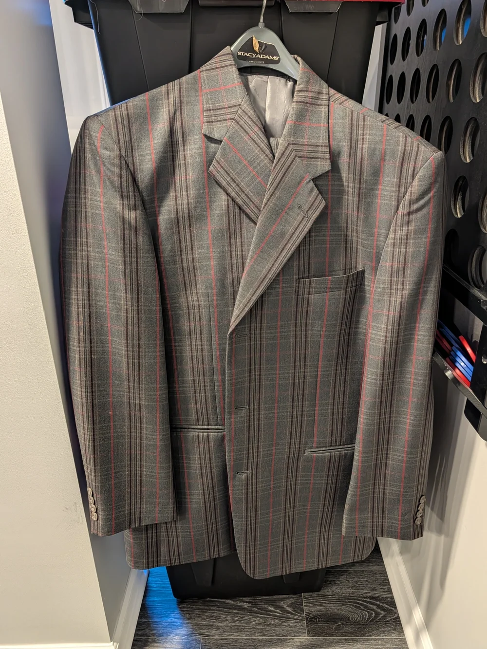 Stacy Adams Charcoal Plaid Blazer with Red Windowpane